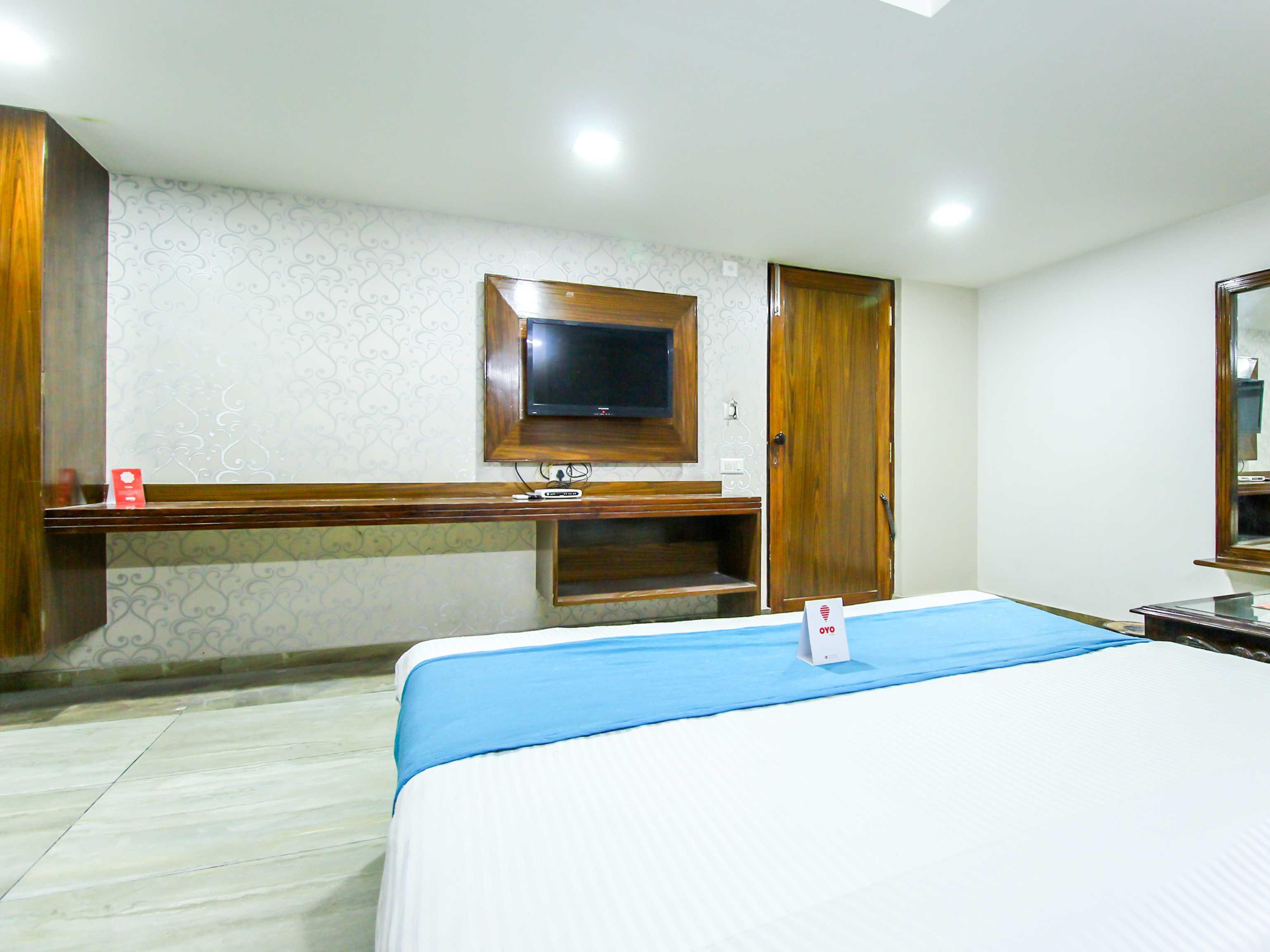Hotel Seven Ahmadábád Kültér fotó